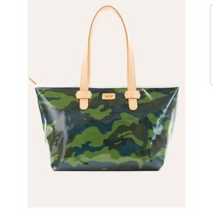 Camo shopper tote